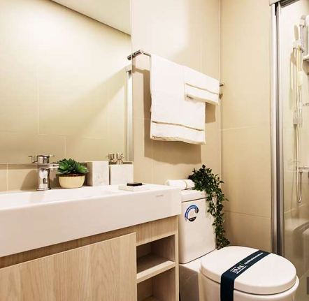 For SaleCondoKasetsart, Ratchayothin : For sale, Lumpini Park Condo, Phahonyothin 32, near Kasetsart University, on the main road, in the heart of Ratchayothin, ready to move in, complete common area, 1 bedroom, size 28 sq m. Reserve today for free! Air conditioner Free! Transfer fee IOT Conve