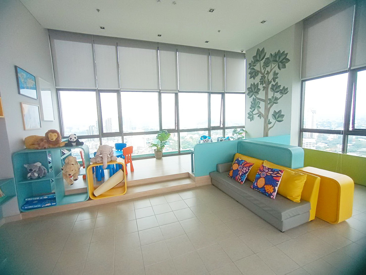 For SaleCondoKasetsart, Ratchayothin : Condo for sale, Lumpini Park Phahol 32, near bts Senanikom, special price near Kasetsart University, Sripatum University, book today and get free privileges!
