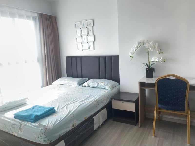 ให้เช่าคอนโดปิ่นเกล้า จรัญสนิทวงศ์ : ให้เช่า เดอะ พาร์คแลนด์ จรัญ-ปิ่นเกล้า เลขที่ 9/590 (C1937)