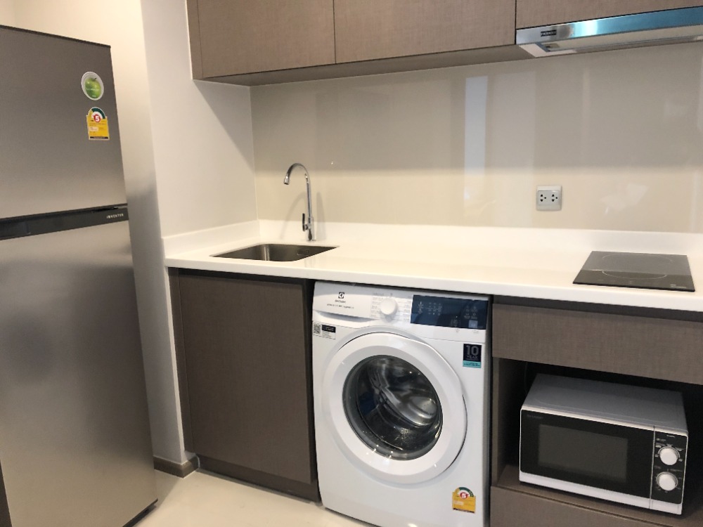 For RentCondoLadprao, Central Ladprao : Condo for rent, new box, Life Ladprao Valley 1 bedroom, high floor, beautiful view for only 19,999/month.