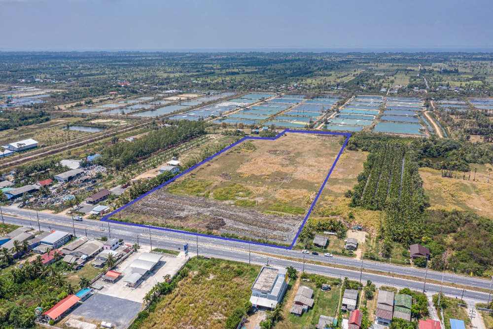For SaleLandHatyai Songkhla : Land for sale 32 rai 3 ngan 48 square wah, near the sea, land on the main road, Songkhla Province