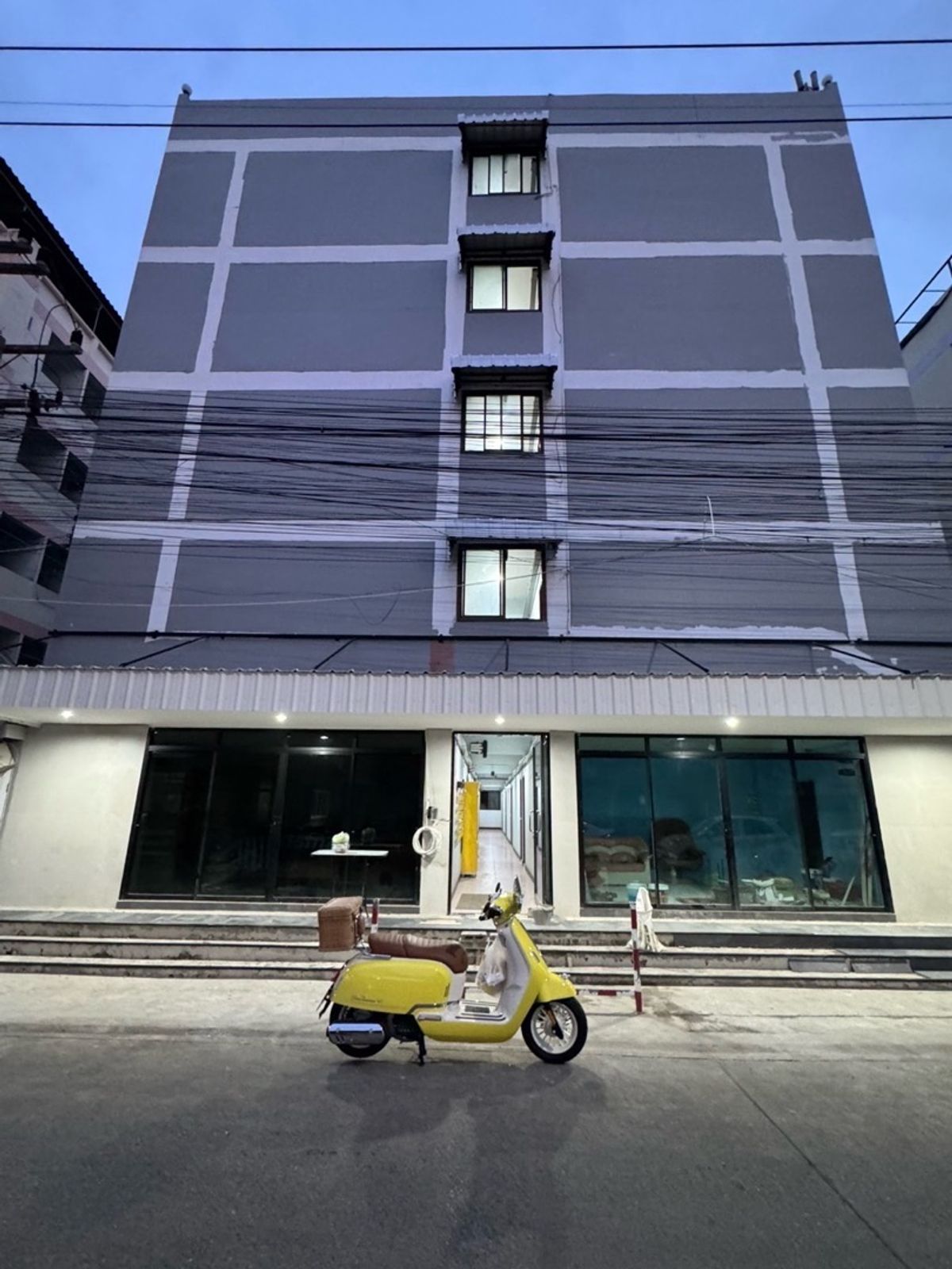 ขายกิจการโรงแรม & กิจการอพาร์ตเมนต์ปทุมธานี รังสิต ธรรมศาสตร์ : ขายหอพักเสาวนีย์ ตึกสวย ดูแลดี ใกล้สถานศึกษา ราคาพิเศษ
