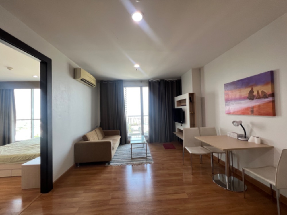 For RentCondoRatchadapisek, Huaikwang, Suttisan : for rent Rhythm ratchada 2 bed super deal!!