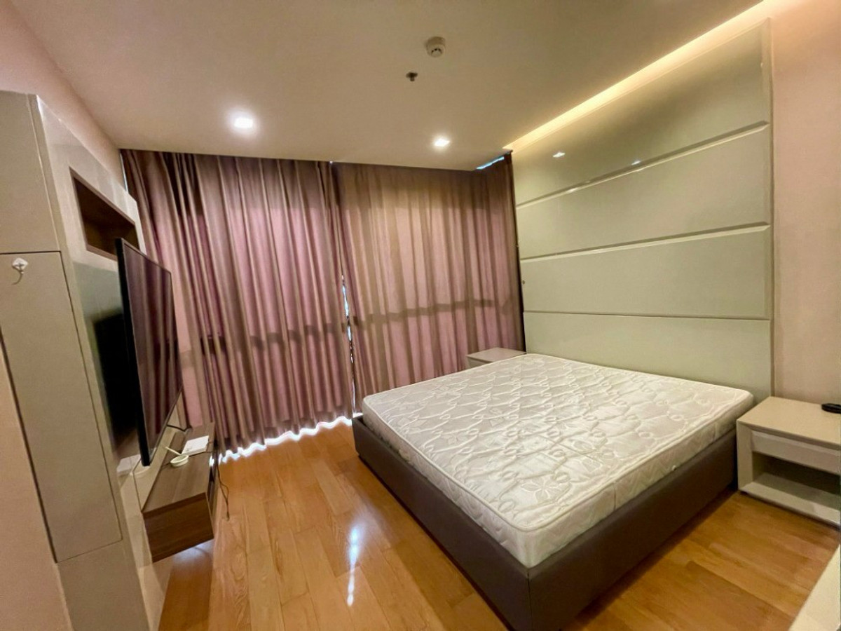 For RentCondoSathorn, Narathiwat : ( UL2309051 ) Tel/Line 096-2479369✨FOR RENT The Address Sathorn / 2 bedroom 2 bathroom 75.66 Sq.M. Best Price✨✨