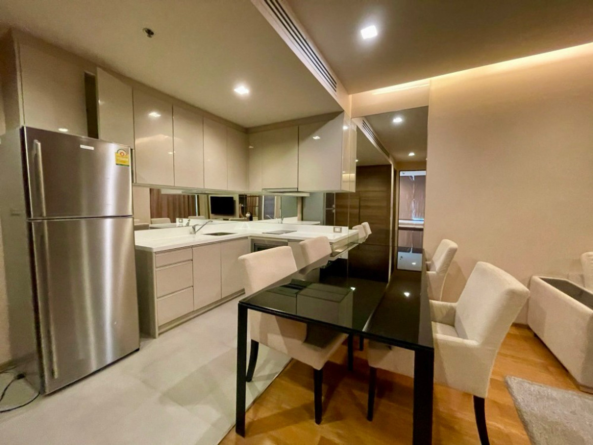 For RentCondoSathorn, Narathiwat : ( UL2309051 ) Tel/Line 096-2479369✨FOR RENT The Address Sathorn / 2 bedroom 2 bathroom 75.66 Sq.M. Best Price✨✨