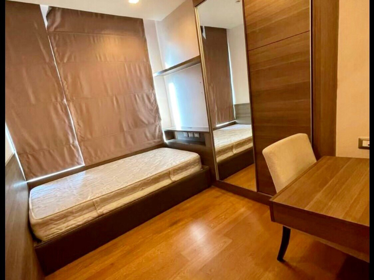 For RentCondoSathorn, Narathiwat : ( UL2309051 ) Tel/Line 096-2479369✨FOR RENT The Address Sathorn / 2 bedroom 2 bathroom 75.66 Sq.M. Best Price✨✨