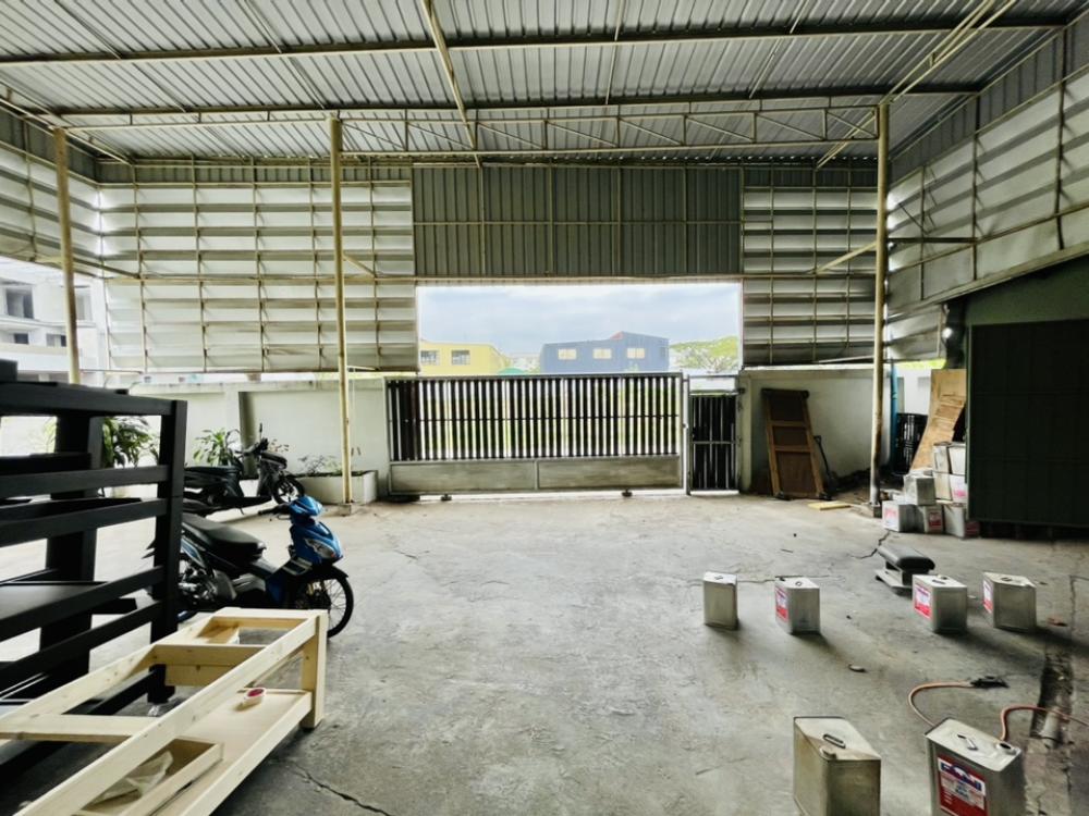 For SaleFactoryMin Buri, Romklao : Selling luxury furniture factory with business Why did you miss the order? Selling because wanting to retire. no take over