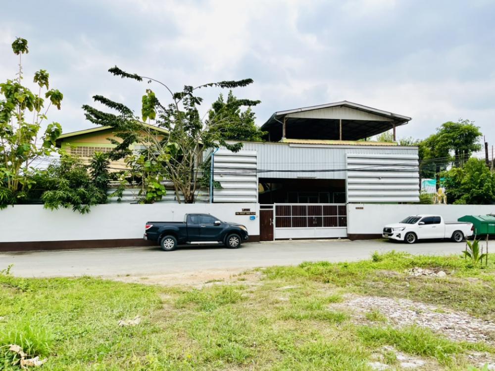 For SaleFactoryMin Buri, Romklao : Selling luxury furniture factory with business Why did you miss the order? Selling because wanting to retire. no take over