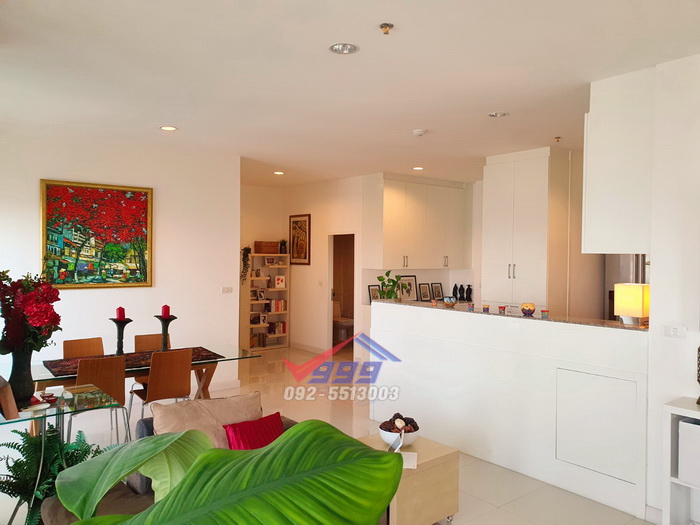 For SaleCondoPattanakan, Srinakarin : Urgent sale, owner moves country, corner room, 3 bedrooms, The Fourwings Residence on Srinakarin Road, Hua Mak.