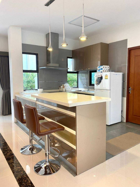 For RentHouseLadkrabang, Suwannaphum Airport : Perfect Masterpiece Rama9 for rent