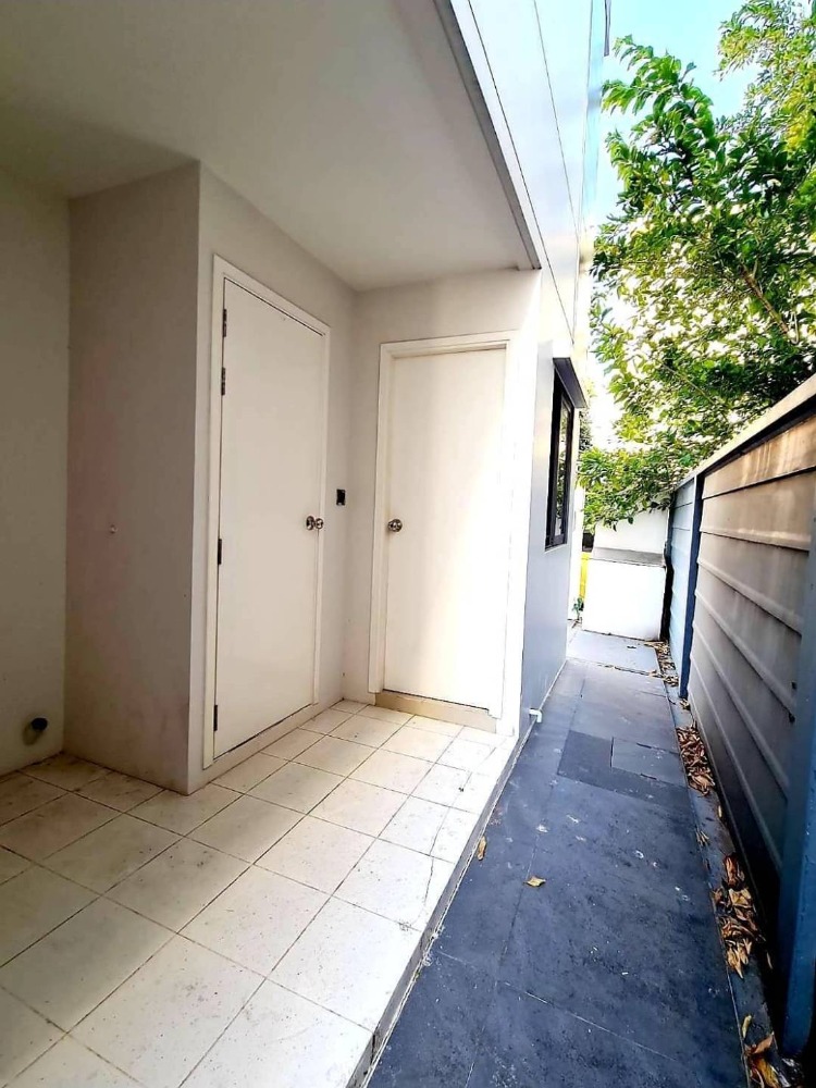 ให้เช่าบ้านพระราม 9 เพชรบุรีตัดใหม่ RCA : House Parc Priva for rent