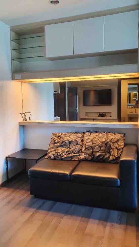 For RentCondoOnnut, Udomsuk : for rent The Base park East 1 bed super deal !!