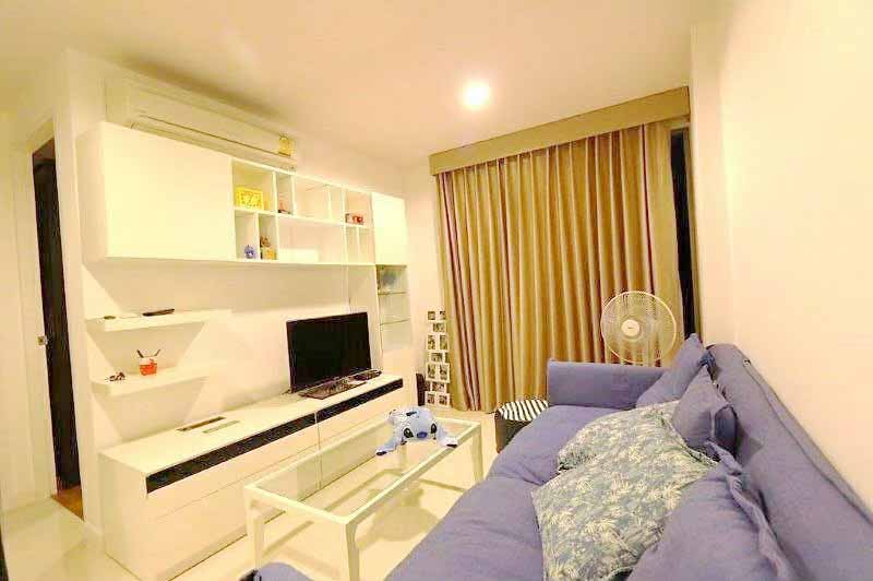 ให้เช่าคอนโด : 2/28/25ให้เช่าด่วน ห้องสวย Silk Phaholyothin 9 (ซิลค์ พหลโยธิน 9) ราคา 16,000 บาท ขนาด 40 ตรม.ชั้น 3