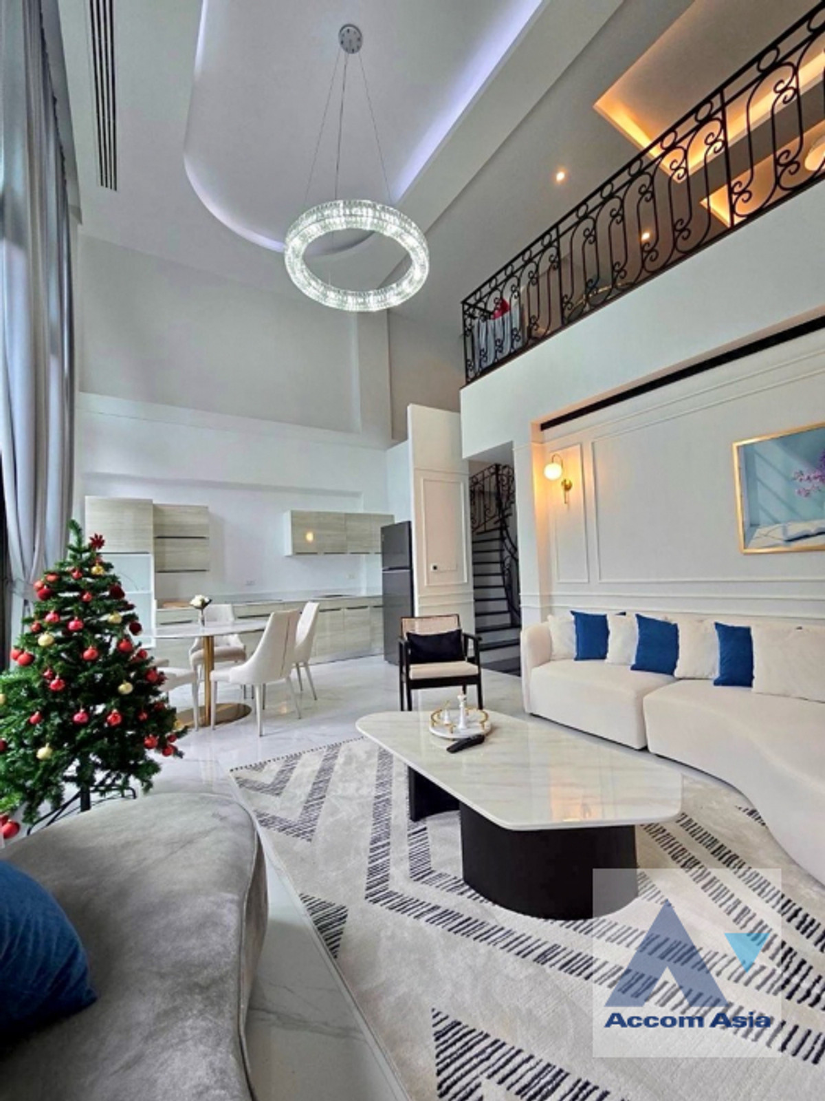 ให้เช่าบ้านสุขุมวิท อโศก ทองหล่อ : 🔼AccomA🔽 Home Office, Private Swimming Pool 4 Bedrooms House for Rent in Sukhumvit, Bangkok near BTS Ekkamai - BTS Phra khanong at House in compound (AA39564)