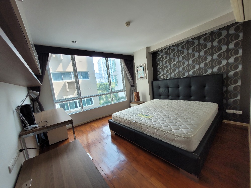 For RentCondoNana, North Nana,Sukhumvit13, Soi Nana : Best Deal ! For rent, 2 bed 2 bath, Siri on 8