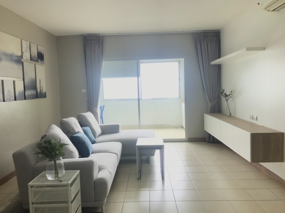 For RentCondoPattanakan, Srinakarin : Condo for rent, Supalai Park Srinakarin, beautiful room, decorated, fully furnished, ready to move in. Iine: @yyk6635b (with @ in front too)