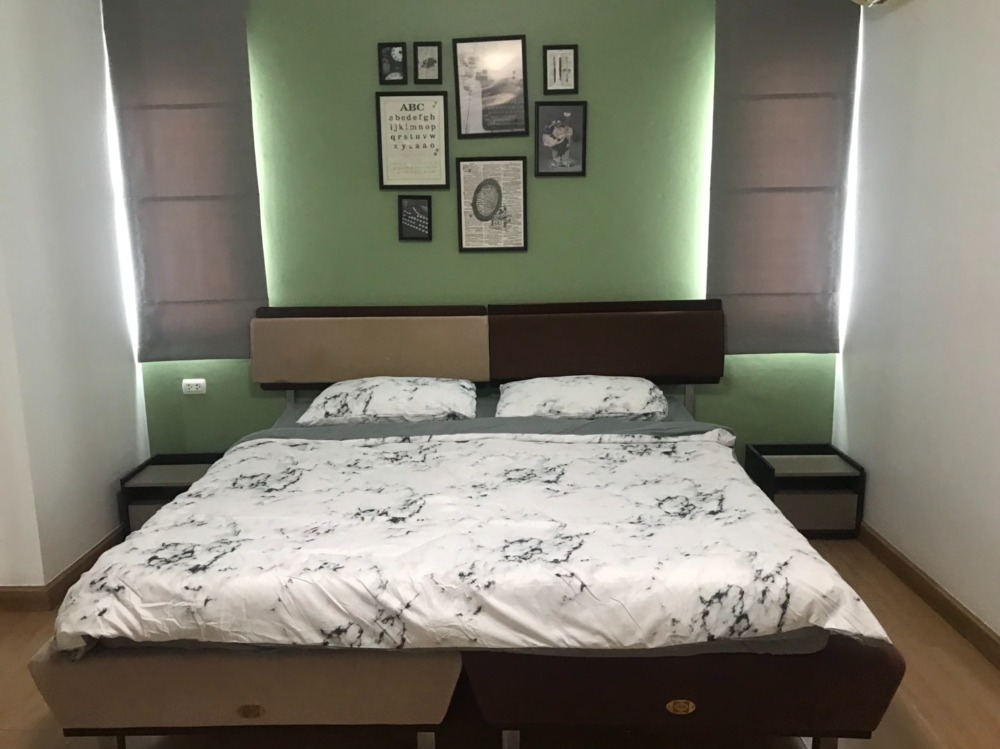 For RentCondoPattanakan, Srinakarin : Condo for rent, Supalai Park Srinakarin, beautiful room, decorated, fully furnished, ready to move in. Iine: @yyk6635b (with @ in front too)