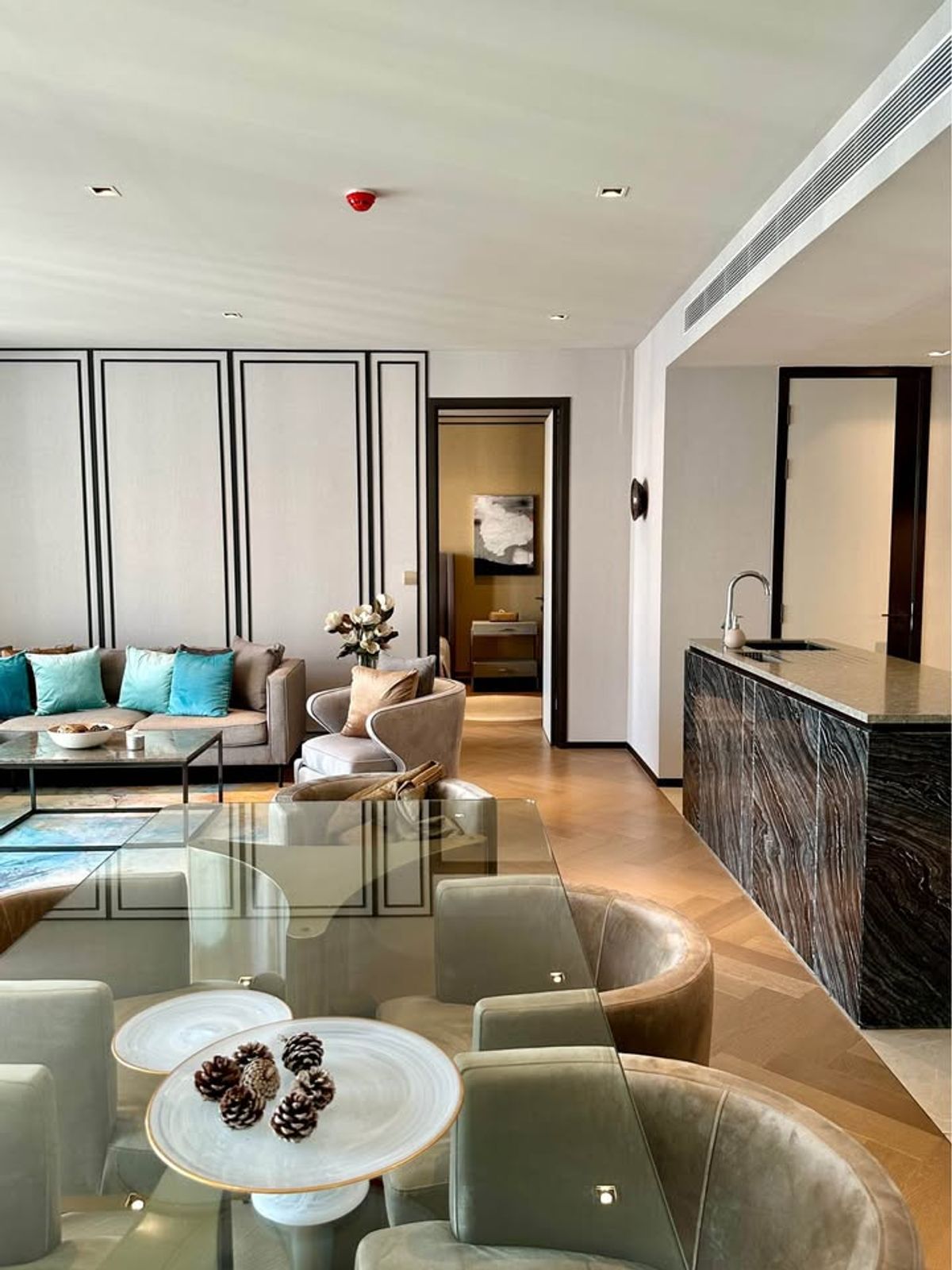 ให้เช่าคอนโดสุขุมวิท อโศก ทองหล่อ : +++เช่าด่วน +++ The Reserve Sukhumvit 61* 2 ห้องนอน 122 ตร.ม. พร้อมเข้าอยู่
