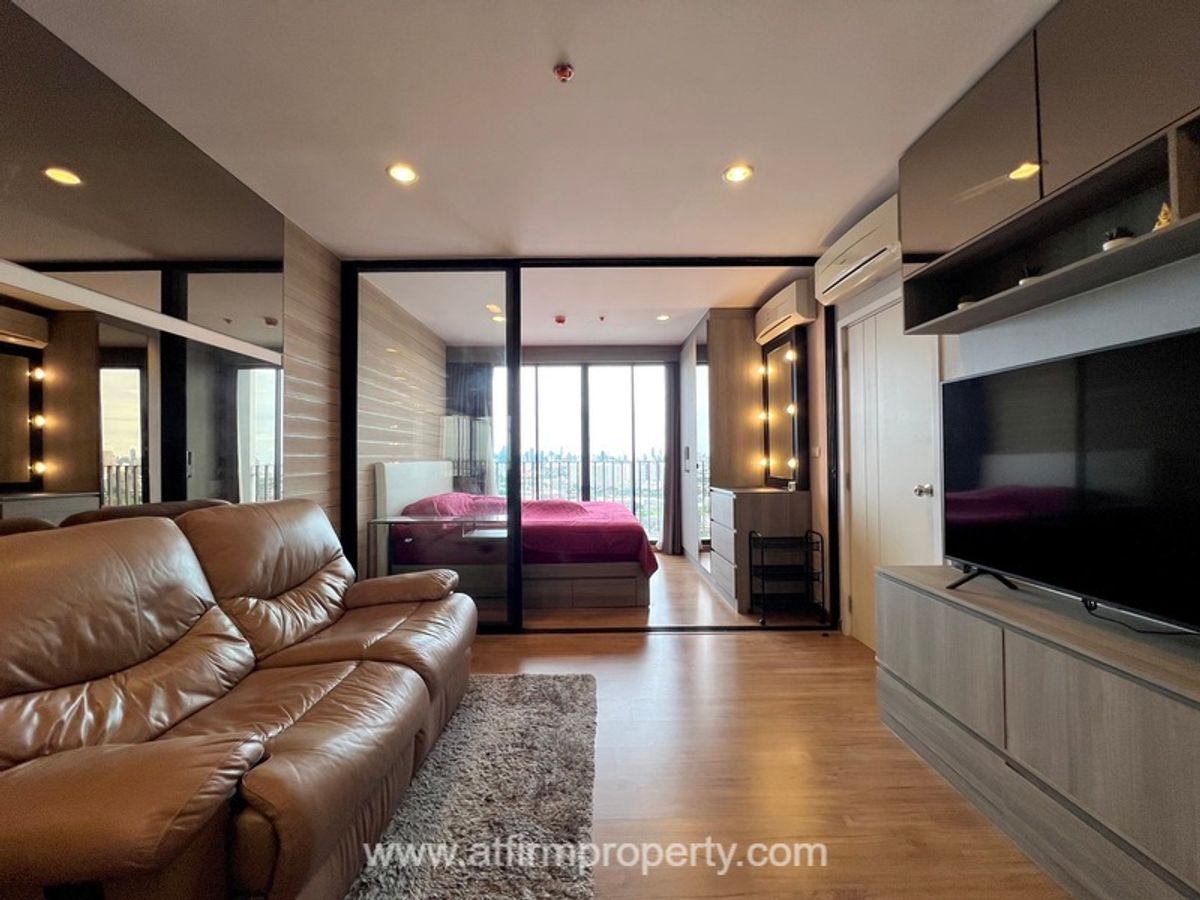For SaleCondoBang Sue, Wong Sawang, Tao Pun : 🔺🔻 [For sale, beautifully decorated] The Tree Interchange (1BR 35 sq m. / 3.29 million) 30th floor, Building B, near the mall, next to the BTS. Call 0636241455 📲