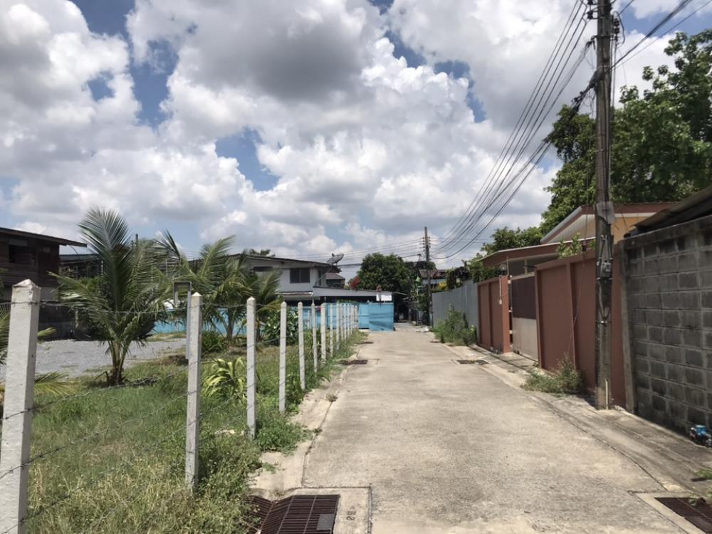 For SaleLandPinklao, Charansanitwong : Urgent sale, vacant land, Charansanitwong 85, Soi 4, 103 sq m, 7.2 million baht