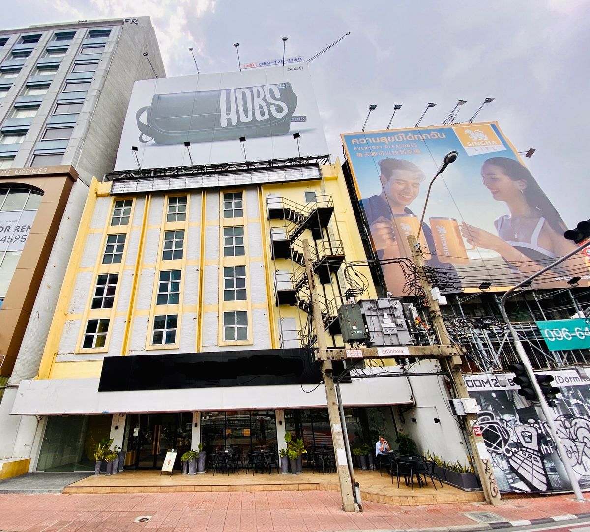 ให้เช่ากิจการโรงแรม & กิจการอพาร์ตเมนต์สยาม จุฬา สามย่าน : Prime Boutique Hotel @ Hualumphong for Business long lease