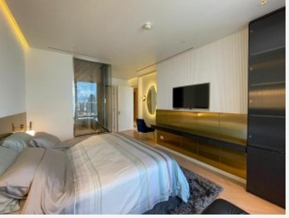 ขายคอนโดสาทร นราธิวาส : Four season private residence