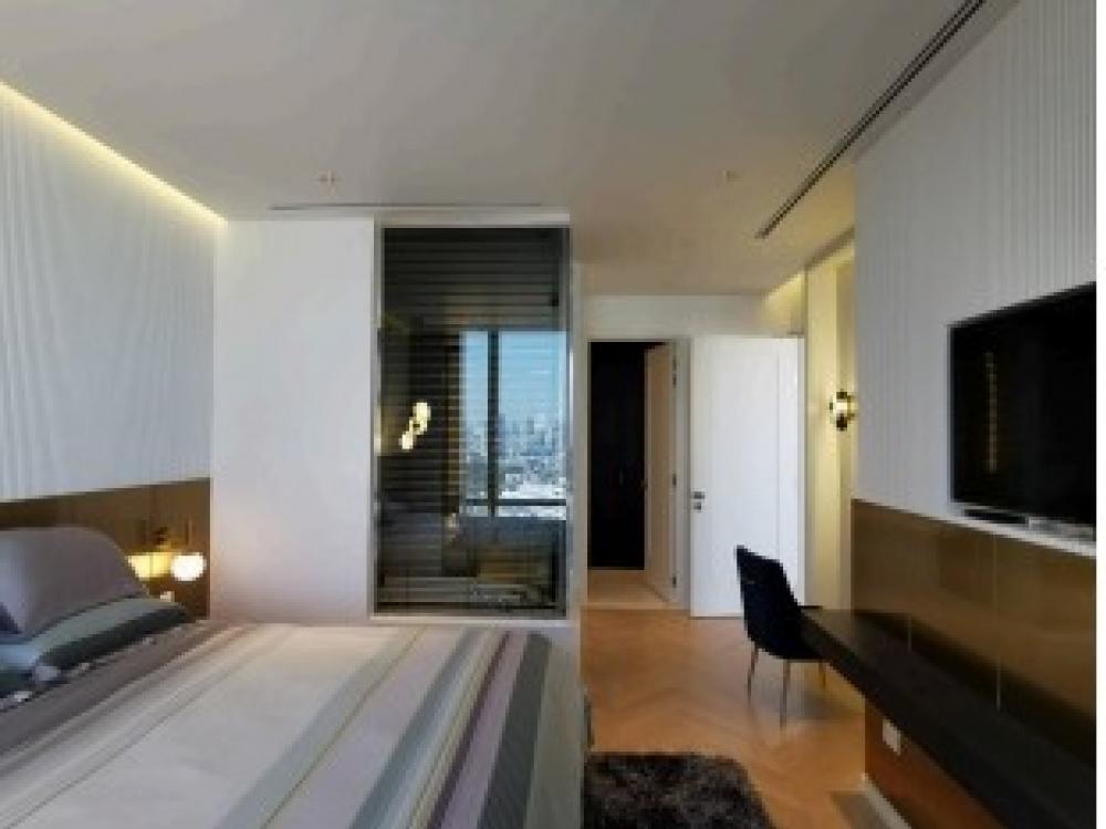 ขายคอนโดสาทร นราธิวาส : Four season private residence