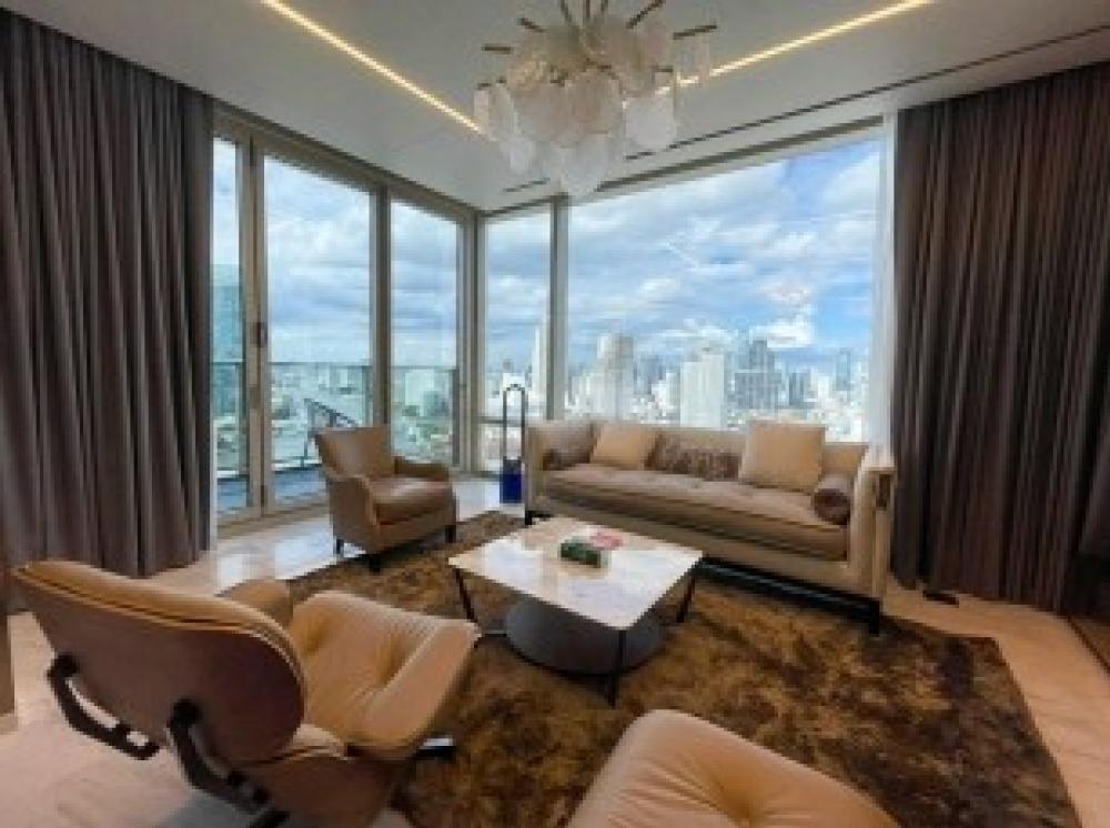 ขายคอนโดสาทร นราธิวาส : Four season private residence