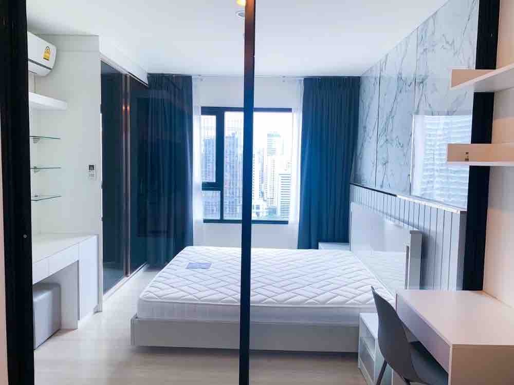 ให้เช่าคอนโดพระราม 9 เพชรบุรีตัดใหม่ RCA : for rent Life asoke 1 bed special price nice room !! 🌈🌈