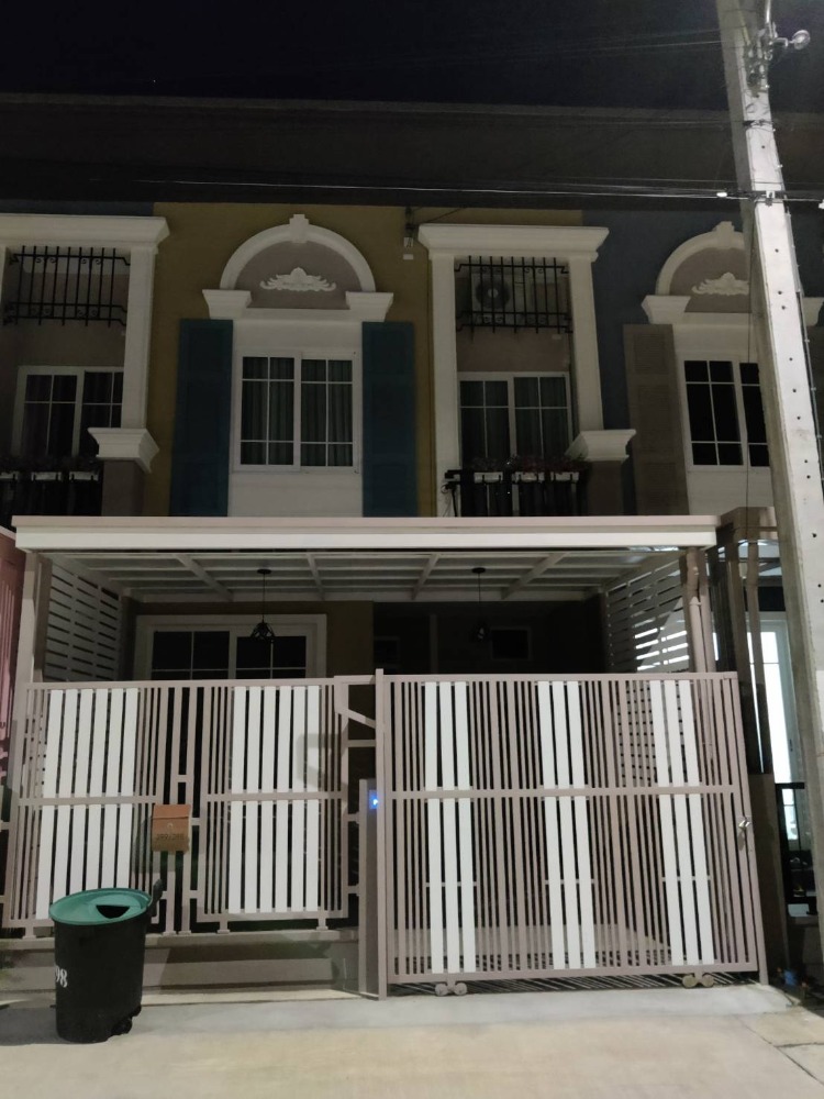 ให้เช่าทาวน์โฮมบางแค เพชรเกษม : Golden Town2 Bangkae for rent