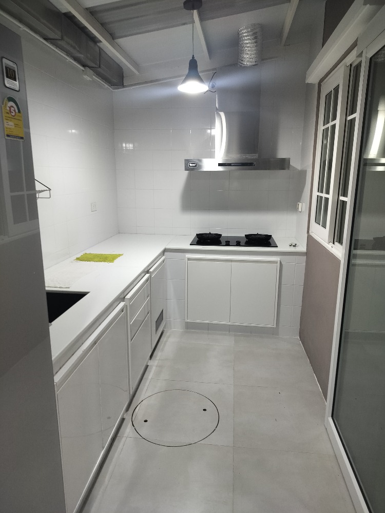 ให้เช่าทาวน์โฮมบางแค เพชรเกษม : Golden Town2 Bangkae for rent