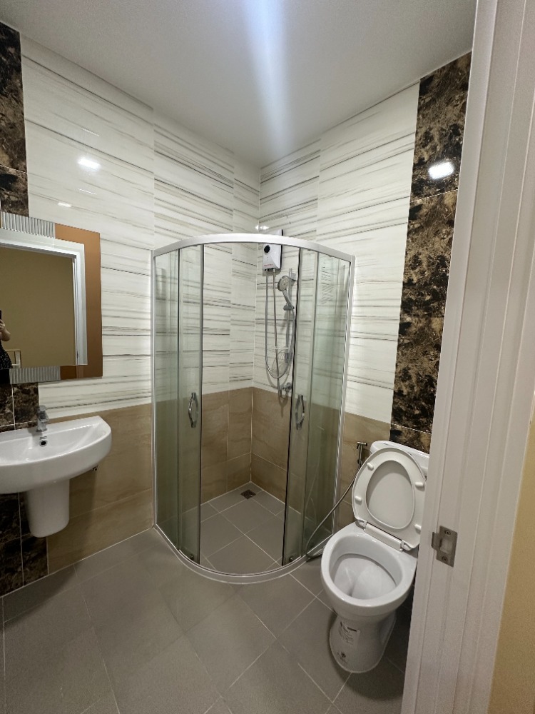 ให้เช่าทาวน์โฮมบางแค เพชรเกษม : Golden Town2 Bangkae for rent