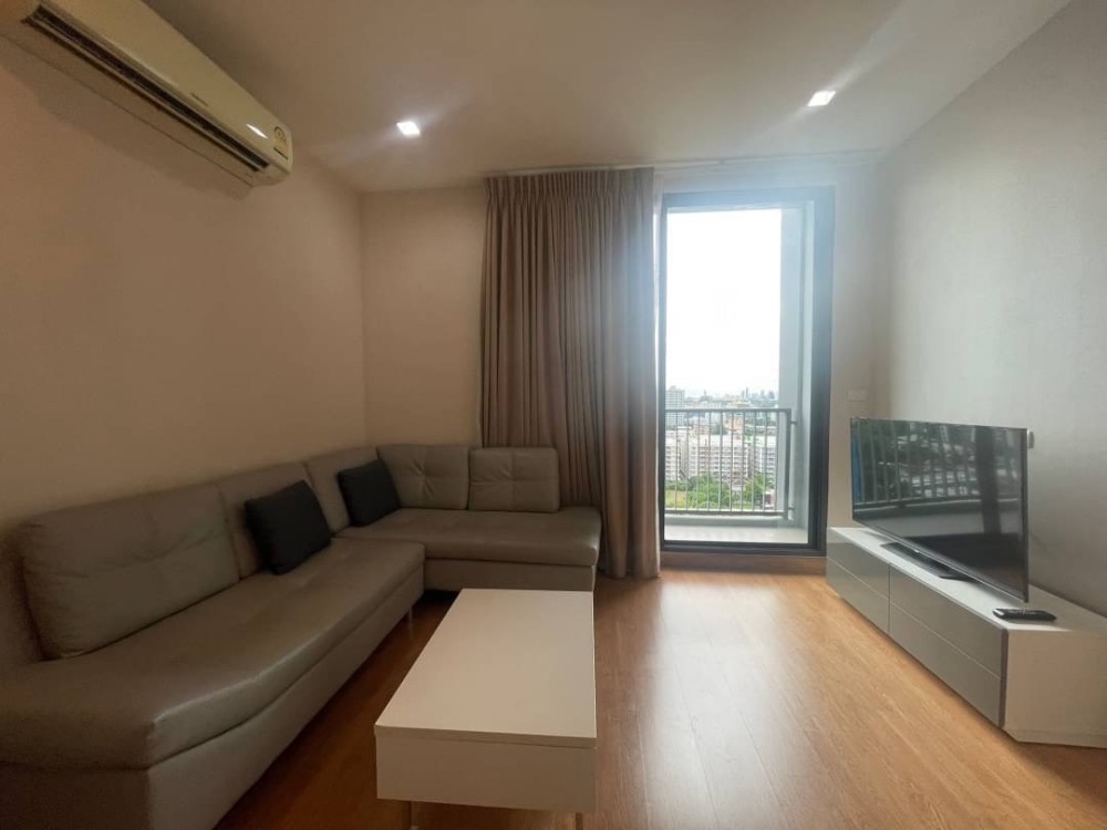 ให้เช่าคอนโดอ่อนนุช อุดมสุข : for rent Q house 79 2 bed 2 bath special deal !!🌈