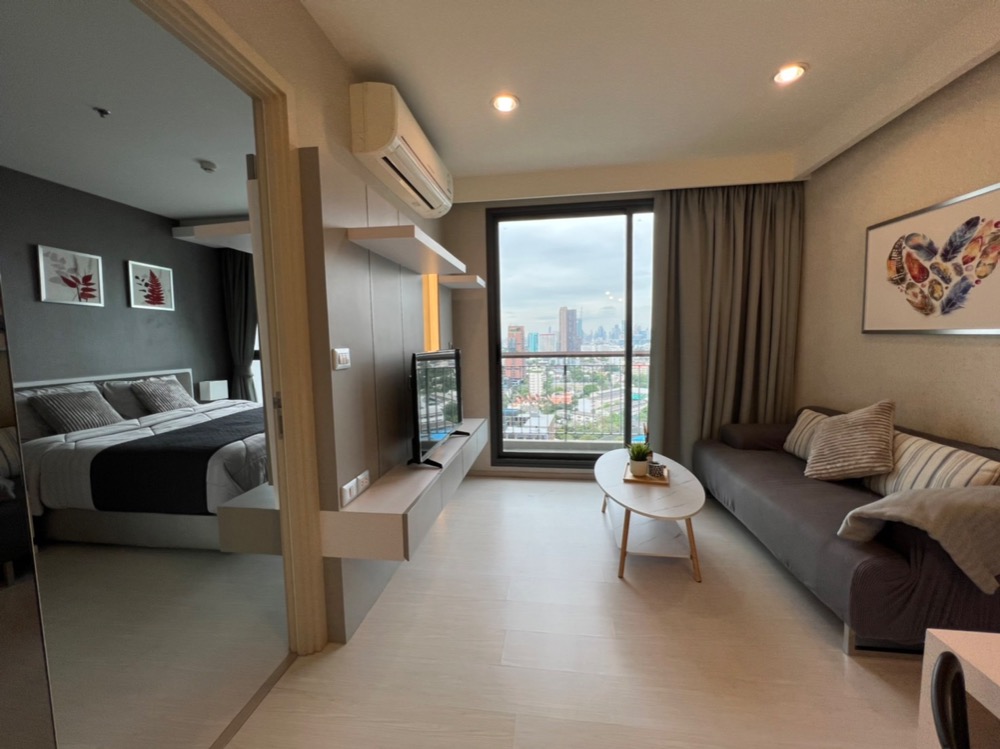 ให้เช่าคอนโดสุขุมวิท อโศก ทองหล่อ : for rent Rhythm 42 1 bed 46sqm nice room !! 💜