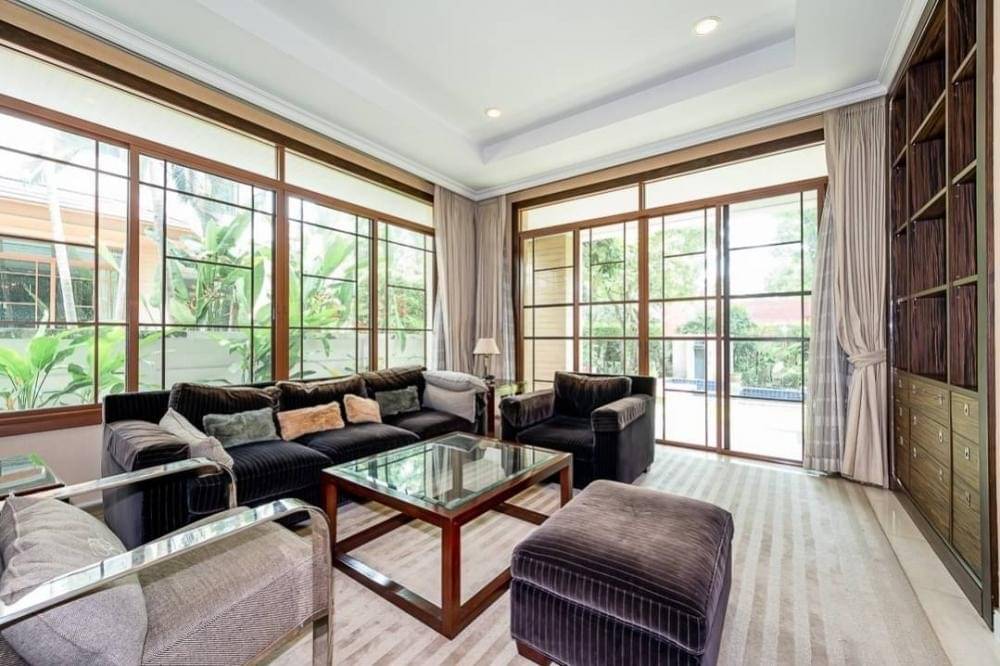 For RentHousePattanakan, Srinakarin : 5bedroom single house for rent and sale