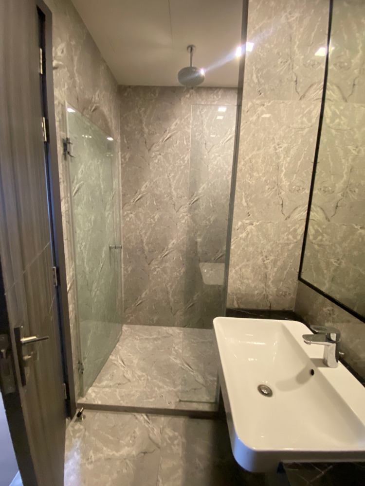 ให้เช่าคอนโดสุขุมวิท อโศก ทองหล่อ : FOR RENT ** Ashton Asoke ห้องสวย ราคาดีมาก @30,500/month call 096-2615656