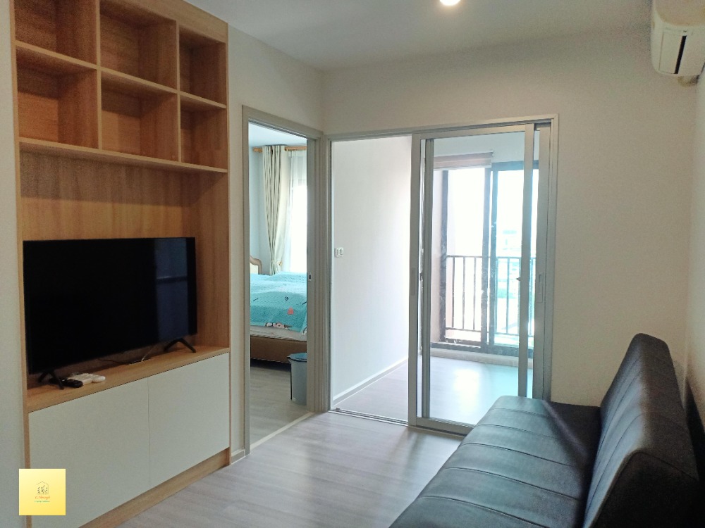 For RentCondoPinklao, Charansanitwong : Condo for rent, The Parkland Charan-Pinklao Near Bang Yi Khan Station, only 50 meters, rare item room, closed kitchen