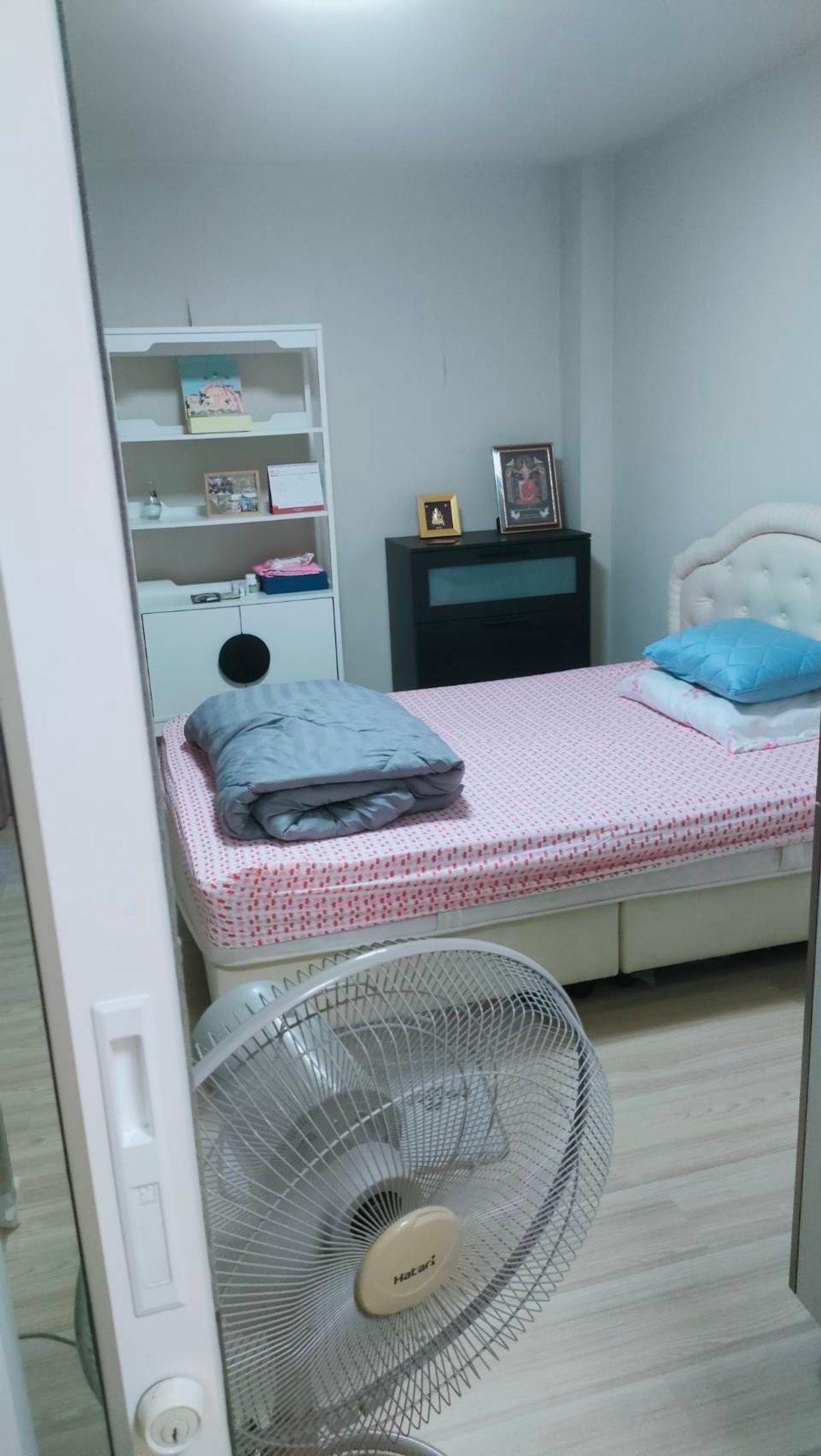 ขายคอนโดแจ้งวัฒนะ เมืองทอง : ขายต่ำกว่าประเมิน กู้ได้เกิน  คอนโด M Society ตึก C ชั้น 18  (จาก 30 ชั้น) ขนาด 31.63  ตรม. แบบ 1 ห้องนอน 1 ห้องน้ำ มีระเบียง ทิศตะวันออก