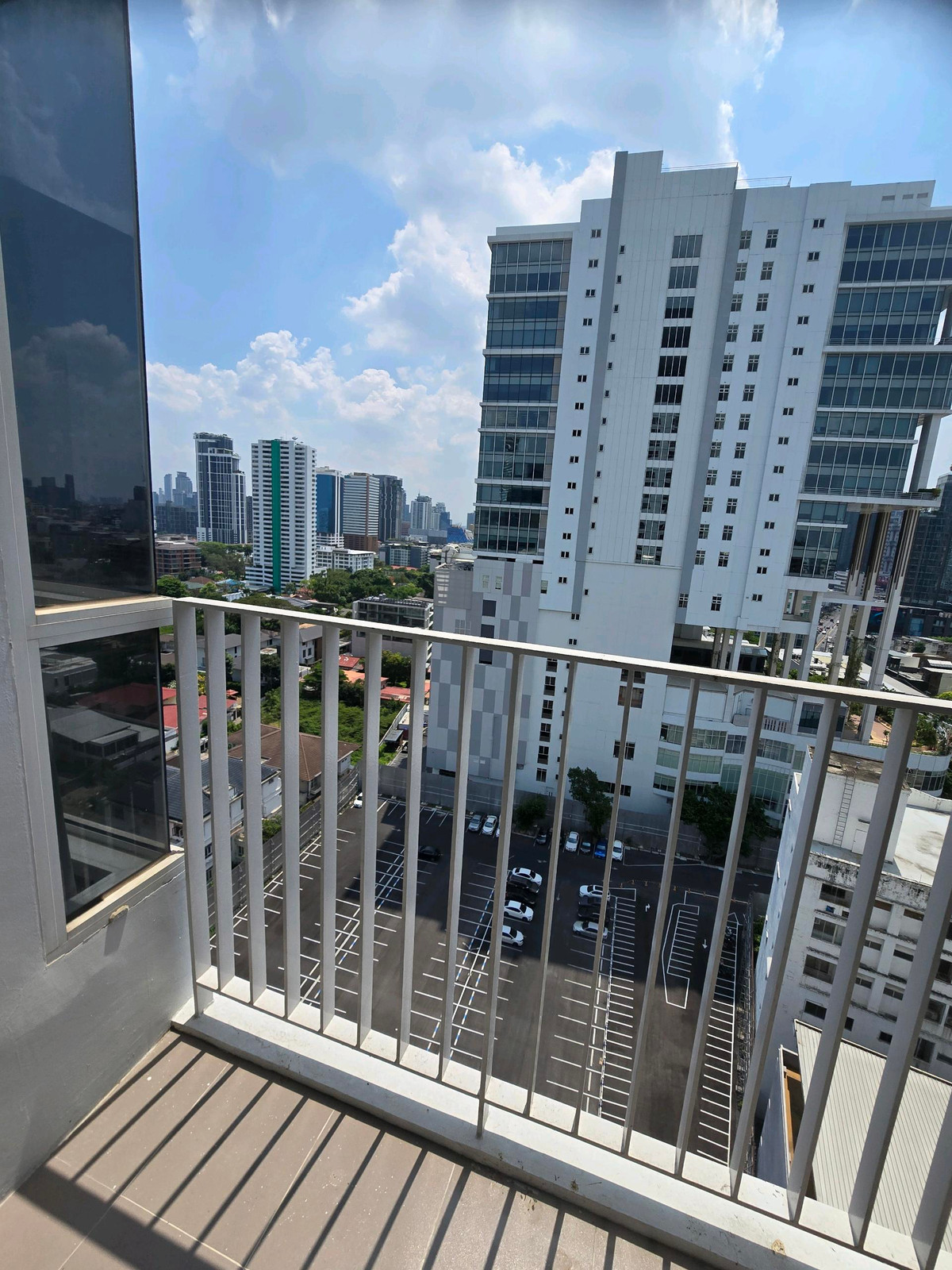 For SaleCondoSukhumvit, Asoke, Thonglor : Condo for sale, HQ Thonglor (By Sansiri), size 43.55 sq m., 18th floor