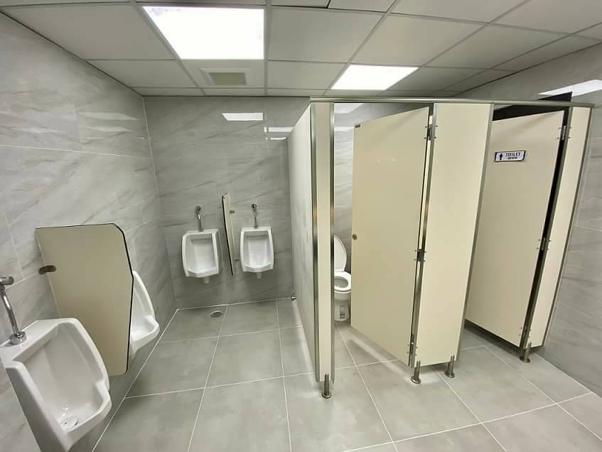 For RentOfficeSukhumvit, Asoke, Thonglor : Office space for rent  Ocean Tower 2, near BTS, Asoke, 33, area of ​​210 sq.m., rental 130,000 baht per month*