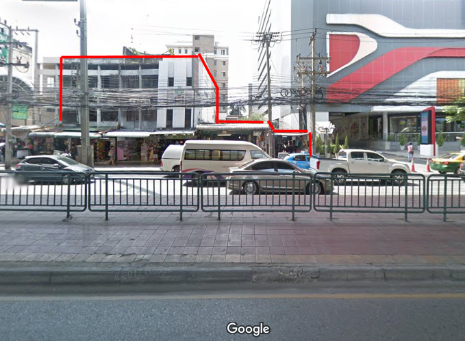 For SaleLandRamkhamhaeng, Hua Mak : Land for sale next to Big C Ramkhamhaeng Huamark. Next to Ramkhamhaeng Road, 158 square meters with tenants