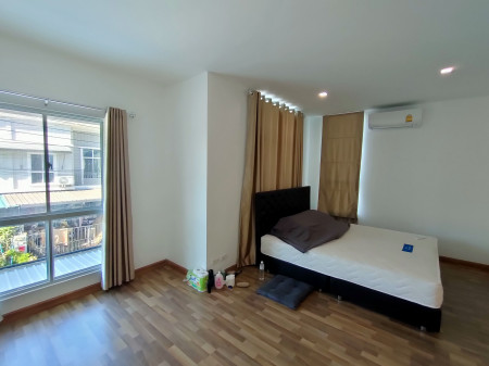 ขายทาวน์โฮมพระราม 2 บางขุนเทียน : ขาย ทาวน์โฮม หลังมุม บ้านสวยน่าอยู่ หมู่บ้านพฤกษาวิลล์80 118 ตรม. 28.9 ตร.วา ใกล้เซ็นทรัลพระราม2