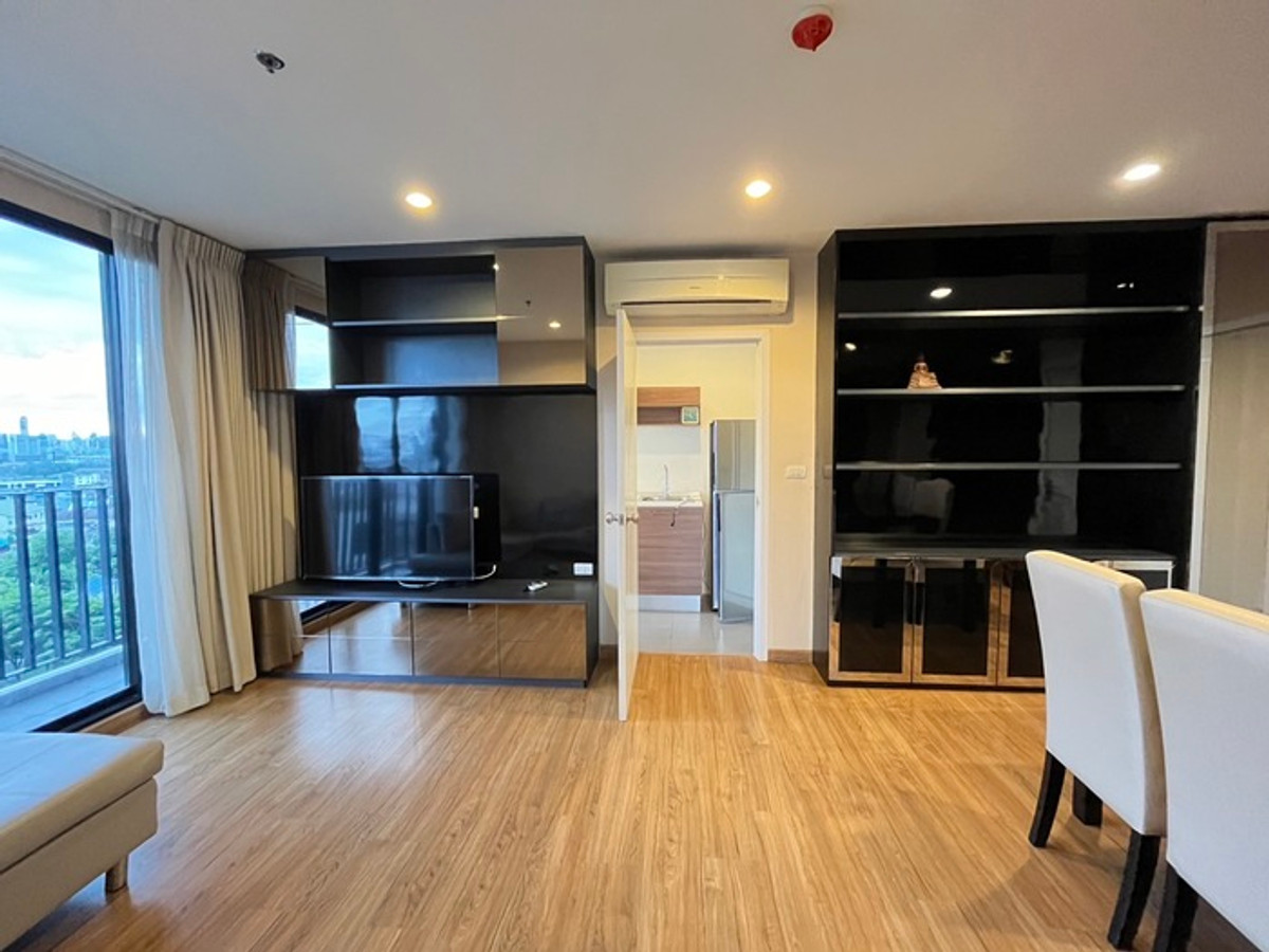 For SaleCondoBang Sue, Wong Sawang, Tao Pun : 🍕Selling very cheap!! 2 bedrooms, 2 bathrooms, 10th floor, Building B, only 4.79 million baht!! // Condo The Tree Interchange near MRT Bang Pho, next to Gateway Bang Sue Mall // 065 356 2745 The Toy🍕