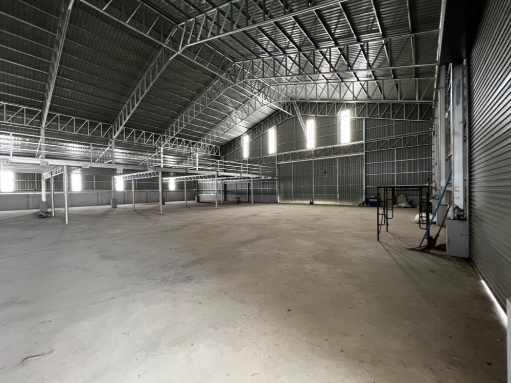 ขายโกดังอยุธยา : ขายด่วน โกดังพร้อมที่ดิน เสร็จใหม่ เนื้อที่ 7 ไร่ 3 งาน 67 ตรว