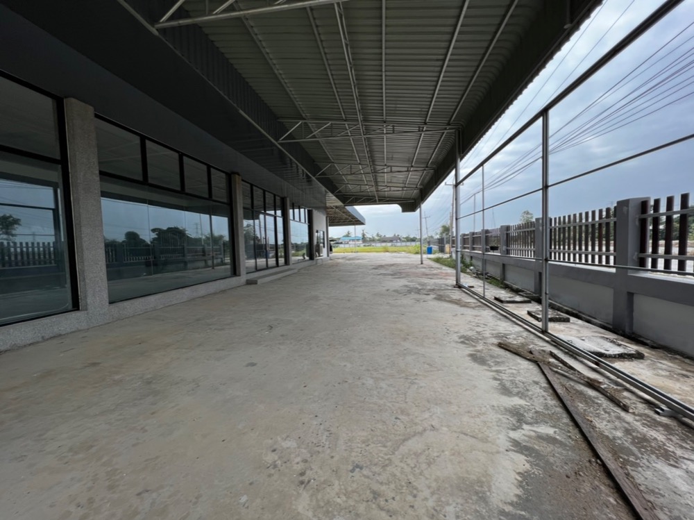 ขายโกดังอยุธยา : ขายด่วน โกดังพร้อมที่ดิน เสร็จใหม่ เนื้อที่ 7 ไร่ 3 งาน 67 ตรว