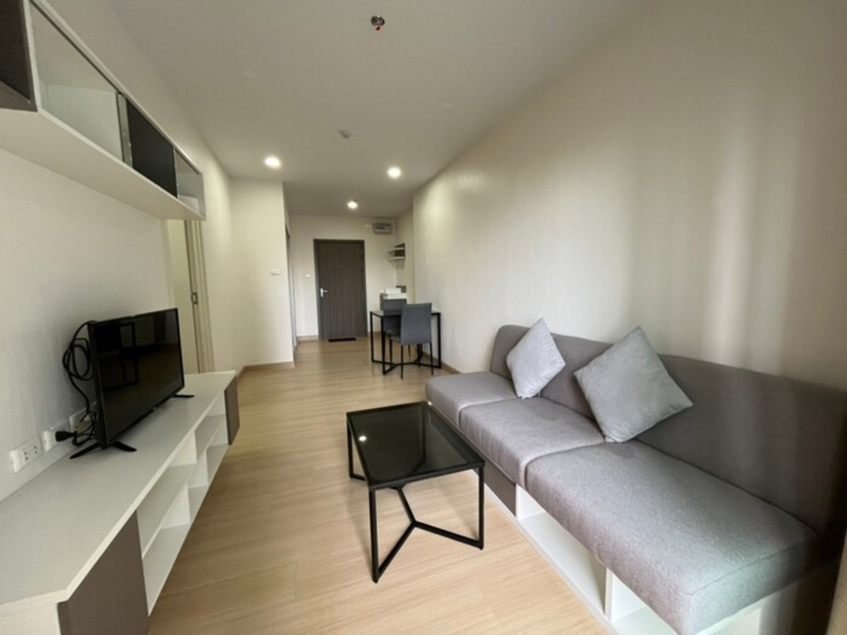 ให้เช่าคอนโดบางแค เพชรเกษม : ✨ปล่อยเช่า!!  1 ห้องนอน ชั้น 7  ตึก B  ขนาด 45 ตรม. ราคา 15,000 บาท // คอนโด ศุภาลัย เวอร์เรนด้า สถานีภาษีเจริญ // ติดต่อ 065 356 2745 น้องเดอะทอย✨