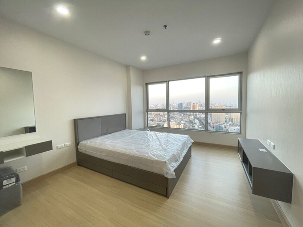 For RentCondoBang kae, Phetkasem : 🎨 Rent !! 1 bedroom (empty room, project project), 31 floor, Building A, size 42 sqm, only 12,000 baht / month // Supalai Vernda Condo, Phasi Charoen Station // Contact 065 356 2745 Nong The Toy 🎨 
 
