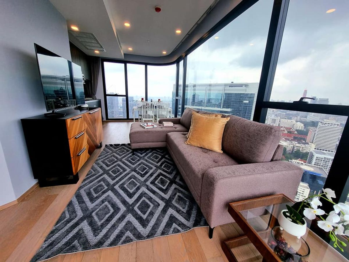 ให้เช่าคอนโดสยาม จุฬา สามย่าน : Ashton Chula - Silom⭐Luxury 2 Bedroom⭐63 Sq.m⭐High Floor