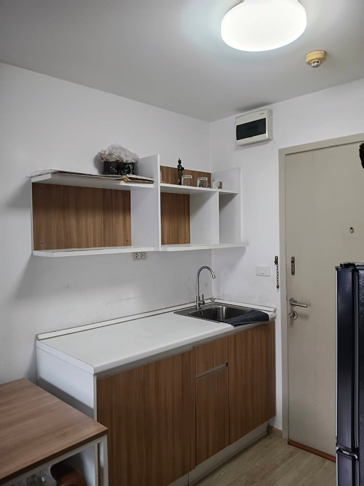 ขายคอนโดอ่อนนุช อุดมสุข : เอลลิโอ สุขุมวิท 64 วิวสระว่ายน้ำ ราคาพิเศษ 1.95ล้าน จองด่วน!!!