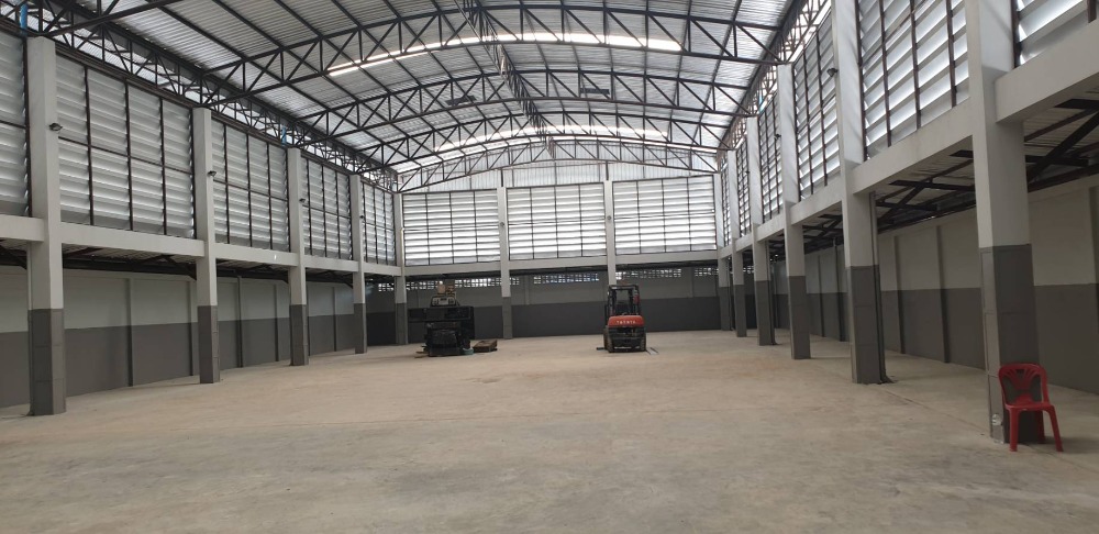 For RentWarehousePathum Thani,Rangsit, Thammasat : For rent 📍 Siangkong Rangsit 2 center warehouse, area 270 square wah